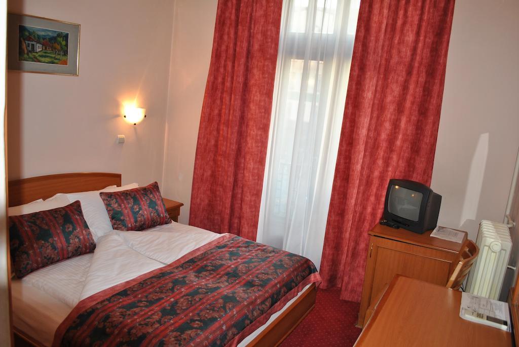 Hotel Kasina Beograd Bagian luar foto