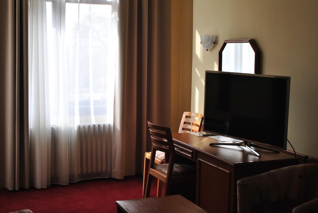 Hotel Kasina Beograd Bagian luar foto
