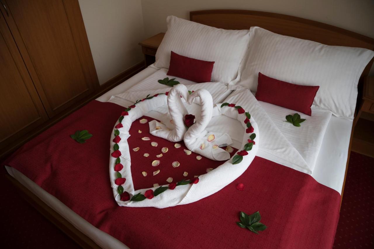 Hotel Kasina Beograd Bagian luar foto